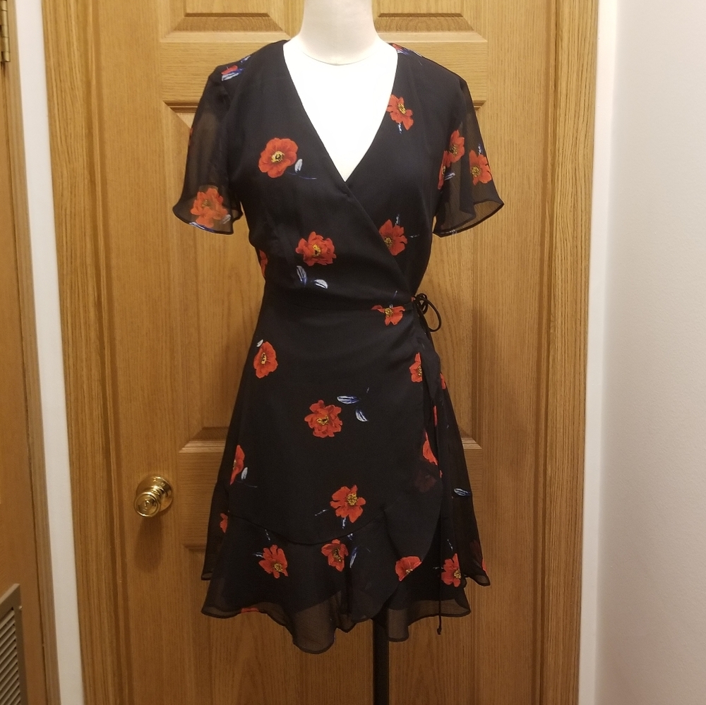 Floral navy wrap dress size small